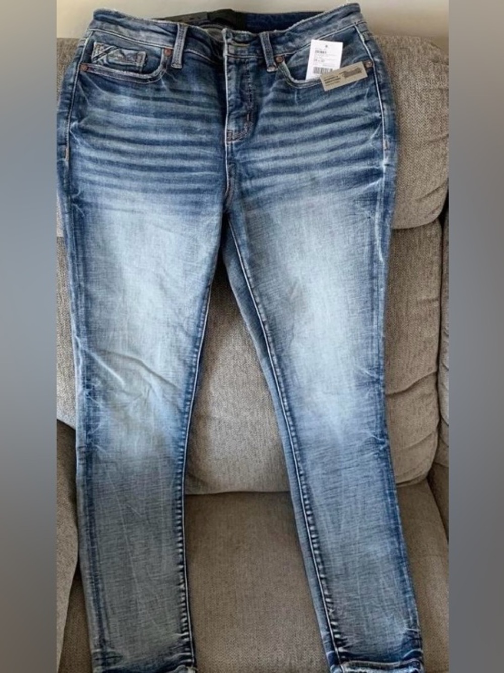 Buckle Black Classic Women’s Light Blue Washed Jeans